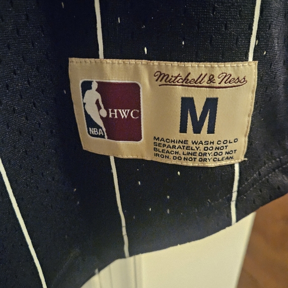 NWT Mitchell & Ness Larry Johnson practice jersey - Picture 7 of 7